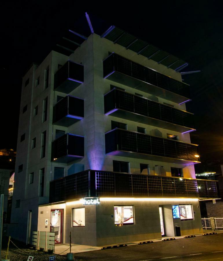 Mito Hotel Châtillon Exterior foto